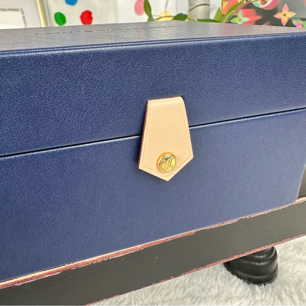 Louis Vuitton Large size Blue Leather jewelry box or watch box LIKE NEW RARE - Picture 2 of 13